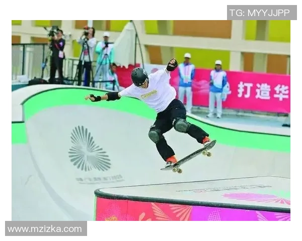 杨军独家分享滑板技巧与心得体会助你提升滑板水平